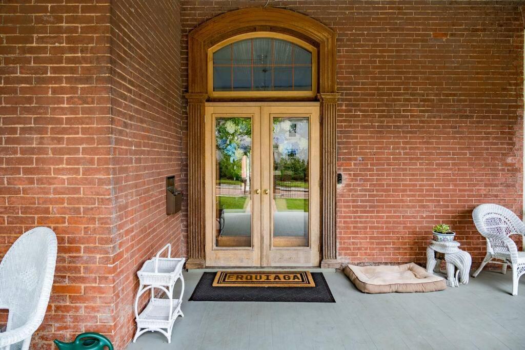 Ferienwohnung Peaceful Easy Feelings - King Sized Bed - Sleeps 2 Lynchburg Exterior foto